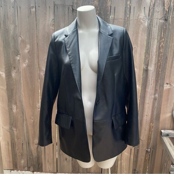 ZARA STRAIGHT CUT FAUX LEATHER BLAZER size small in black - Picture 7 of 12